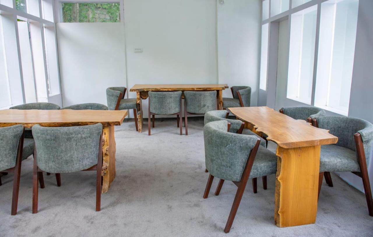 Hotel Reego Skardu Exteriér fotografie